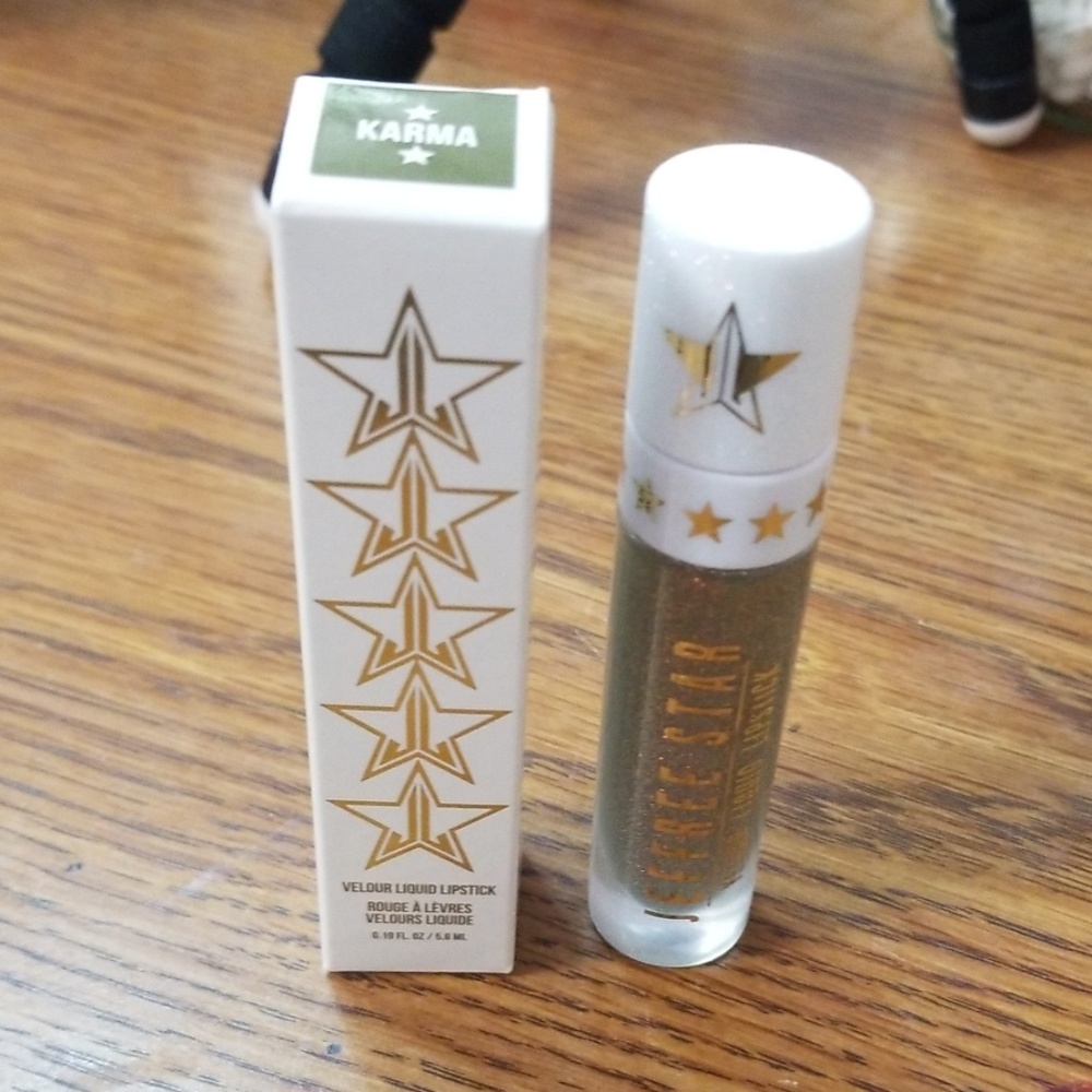 Valor liquid lip